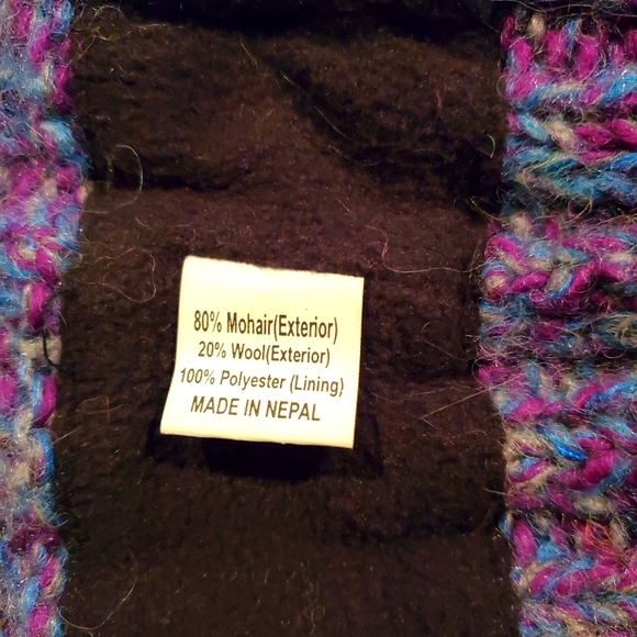 34) Mohair + WooL Beanie with Thermal Sweatband : Made in NapaL - Picture 5 of 5